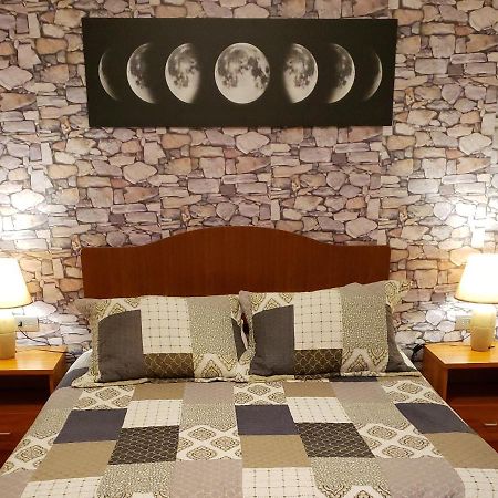 Hostal Torres Del Paine 2 Пунта-Аренас Екстер'єр фото