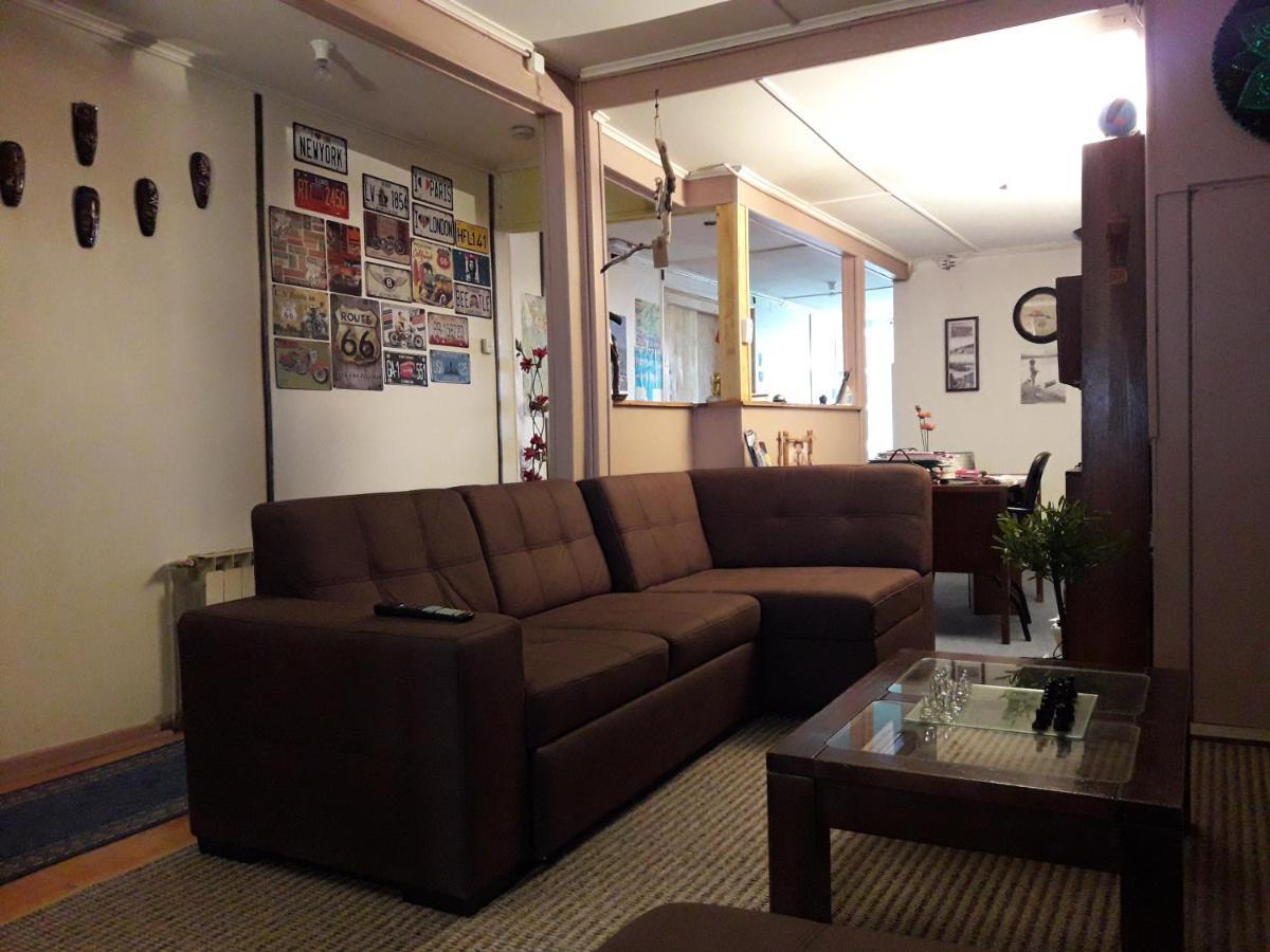Hostal Torres Del Paine 2 Пунта-Аренас Екстер'єр фото